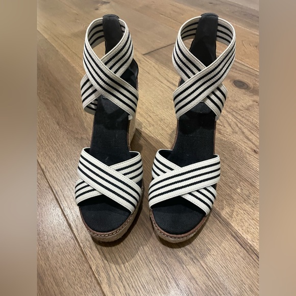 Tory Burch platform sandals - Picture 12 of 12